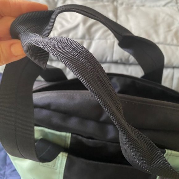 Multi-pocket tote bag - Picture 5 of 6